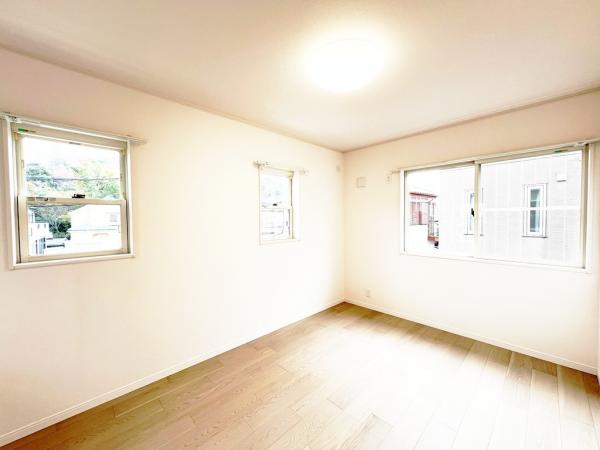 相模原市南区下溝 中古戸建 洋室