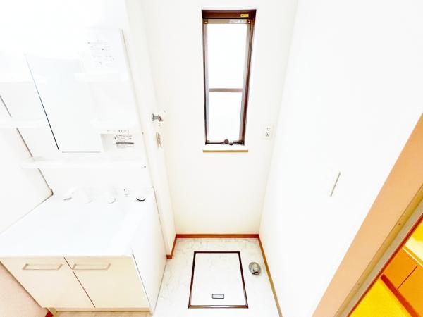 相模原市南区北里１丁目 中古戸建 ランドリースペース