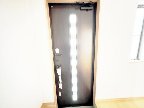 相模原市南区北里１丁目 中古戸建 玄関