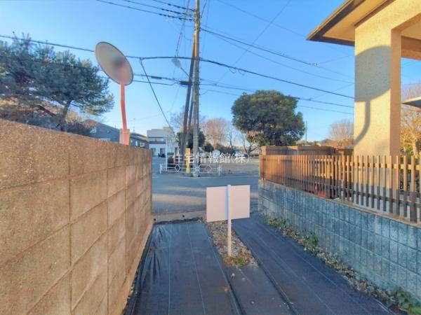 鶴ヶ島市羽折町 