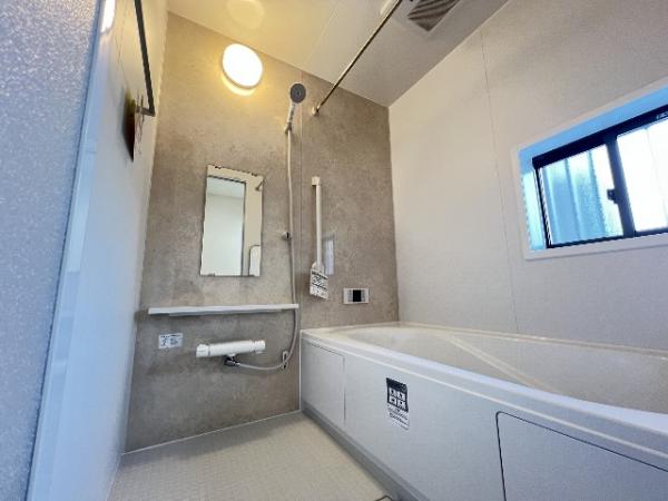 富士見市羽沢1丁目732番 浴室