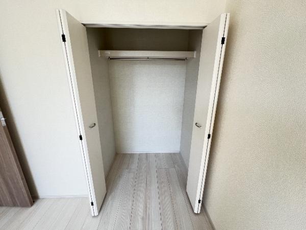 富士見市羽沢1丁目732番 収納