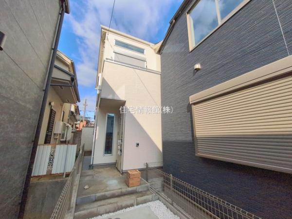 新築戸建 東京都世田谷区梅丘２丁目4 小田急線豪徳寺駅 1億998万円