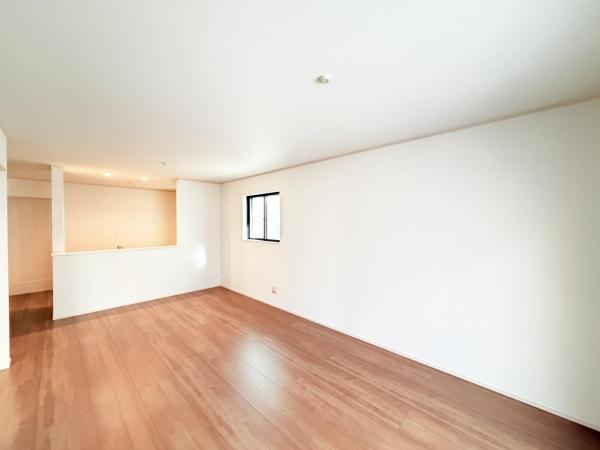 横須賀市浜見台２丁目 戸建 ダイニングキッチン