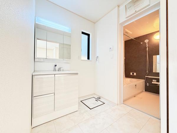 横須賀市浜見台２丁目 戸建 脱衣所