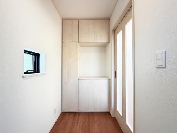 横須賀市浜見台２丁目 戸建 玄関