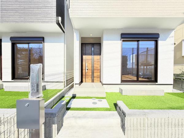 横須賀市浜見台２丁目 戸建 玄関