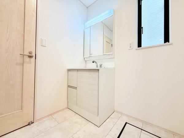 横須賀市浜見台２丁目 戸建 洗面化粧台