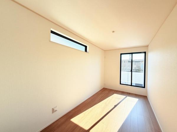 横須賀市浜見台２丁目 戸建 寝室