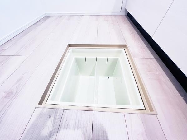 平塚市田村１丁目 戸建 収納