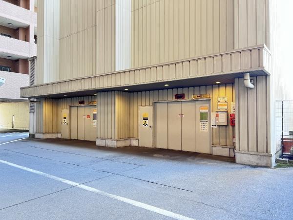 マクシスタワーズアーバンデュオ 敷地内駐車場