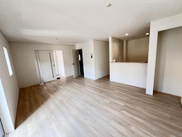 平塚市田村１丁目第47 戸建 リビング