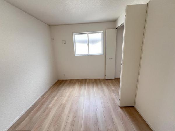 平塚市田村１丁目第47 戸建 洋室