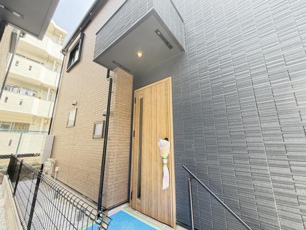 横須賀市浦上台２丁目 戸建 玄関