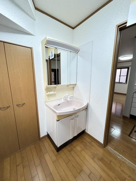 川越市上戸新町 中古戸建 洗面化粧台