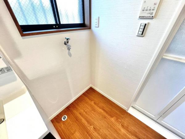 秦野市曽屋 中古戸建 ランドリースペース