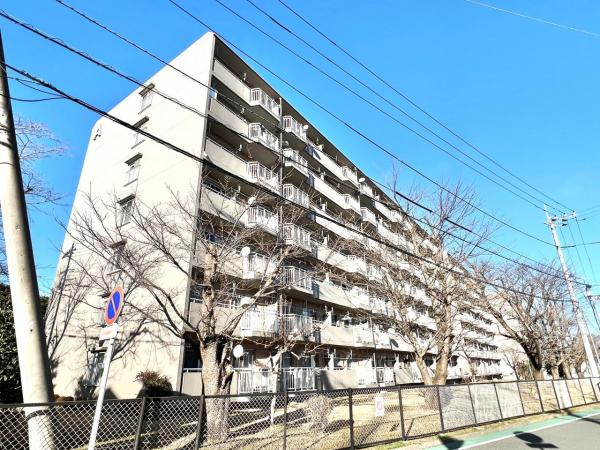 秦野マンション 外観写真