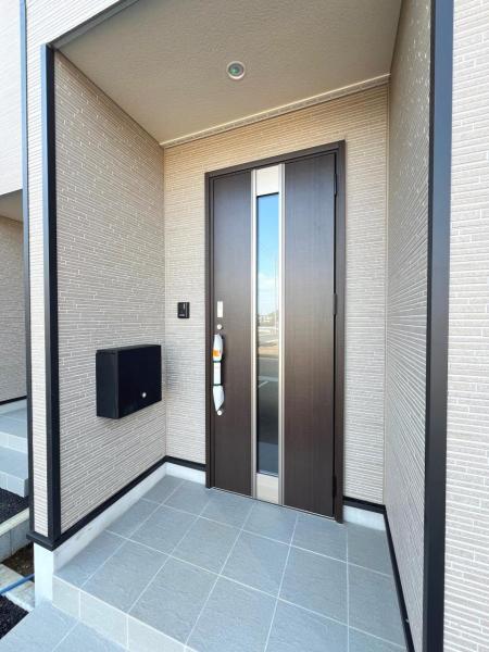 南埼玉郡宮代町百間１丁目 戸建 玄関