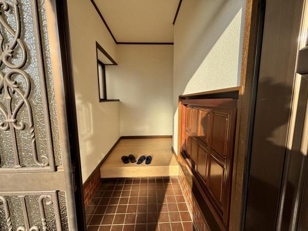 町田市山崎町 中古 玄関