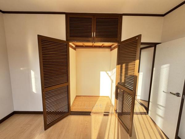 町田市山崎町 中古 収納