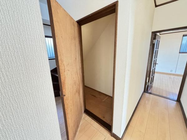 町田市山崎町 中古 収納