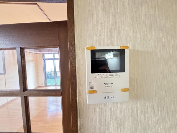 町田市山崎町 中古 TVモニター付きインターフォン