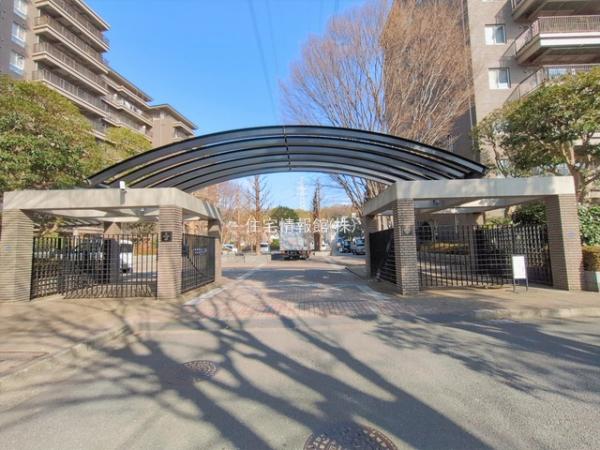 エステ・スクエア成瀬2番館 