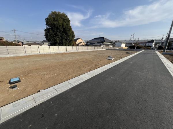 伊奈町大字小室 建築条件無し売地 現地土地写真