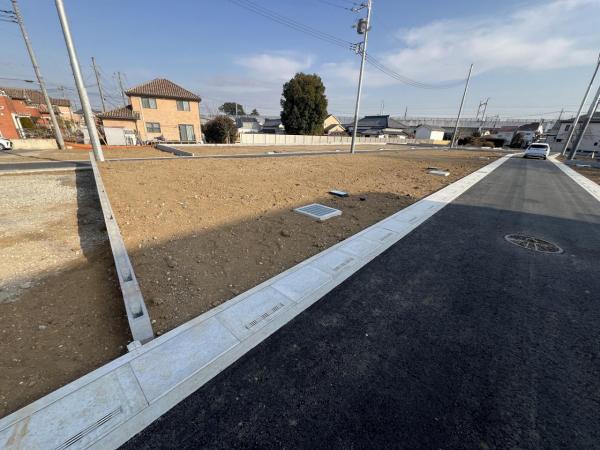 伊奈町大字小室 建築条件無し売地 現地土地写真