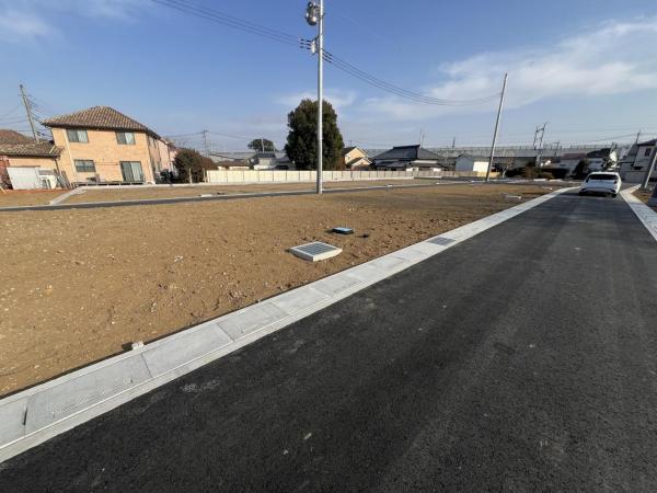 伊奈町大字小室 建築条件無し売地 現地土地写真