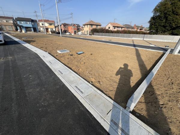 伊奈町大字小室 建築条件無し売地 現地土地写真