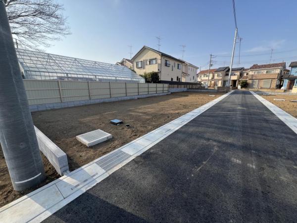 伊奈町大字小室 建築条件無し売地 現地土地写真