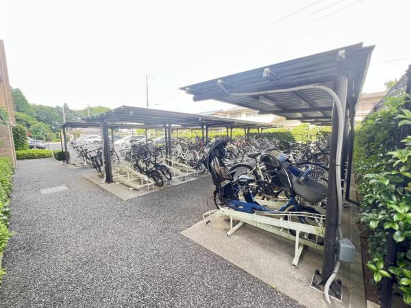 オーベル柏の葉ヒルズ壱番館 駐輪場