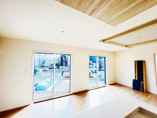 相模原市南区麻溝台7丁目 リビングダイニング