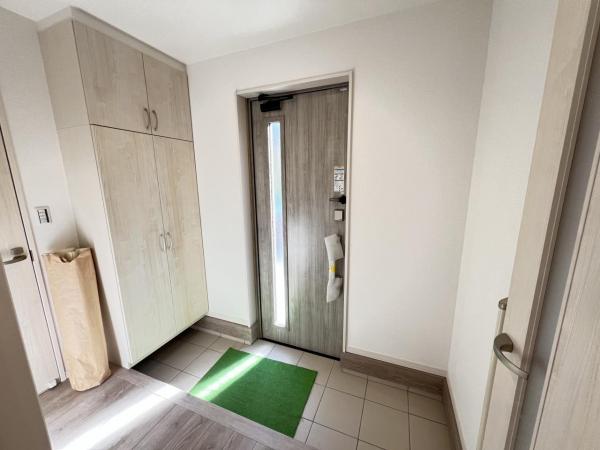 宇都宮市宮原１丁目  戸建 玄関