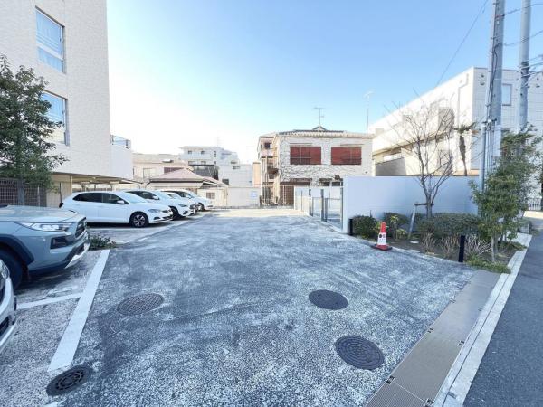 ヴェレーナ江ノ島 駐車場