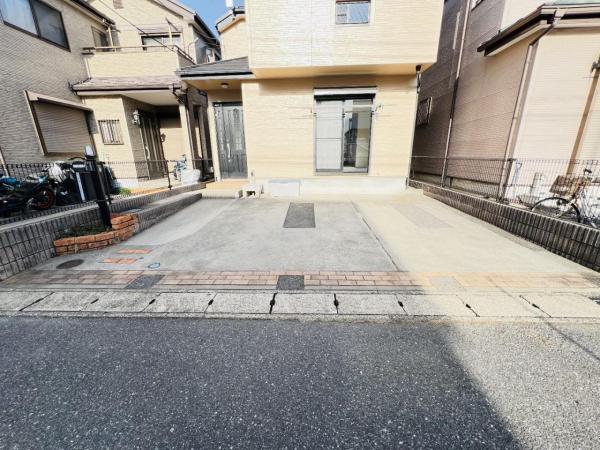 柏市中原１丁目 中古戸建 駐車場