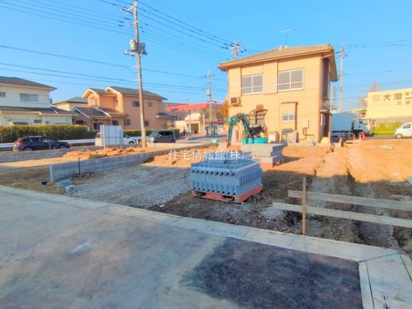 三郷市早稲田8丁目 