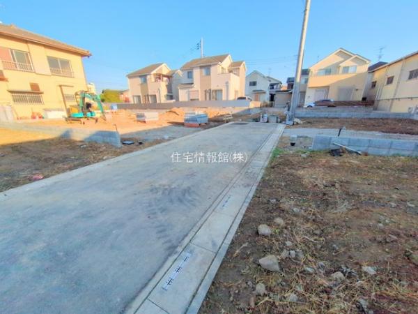 三郷市早稲田8丁目 