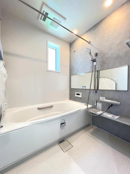 宇都宮市宝木町１丁目 戸建 前面道路含む現地写真