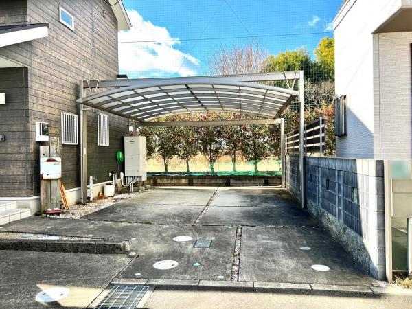 中郡大磯町国府本郷 中古戸建 駐車場