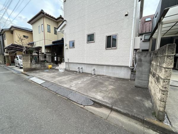 川越市大字寺尾 中古戸建 駐車場