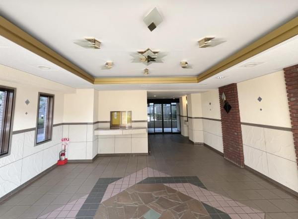 エンゼルハイムいずみ中央 ロビー