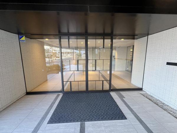 プラウド宇都宮  エントランス（外）