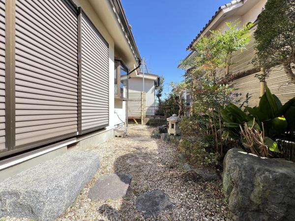 町田市野津田町 中古戸建 庭