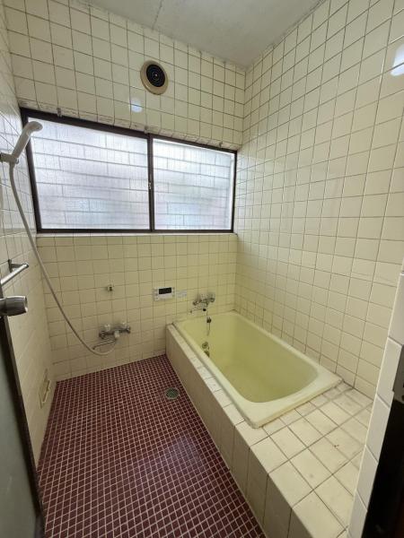 町田市野津田町 中古戸建 浴室