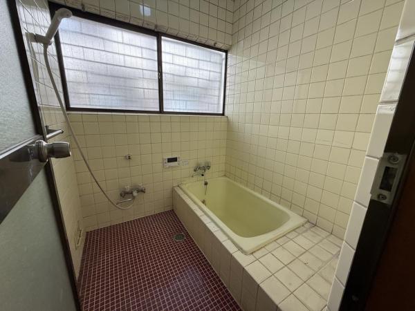 町田市野津田町 中古戸建 浴室