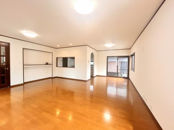 宇都宮市御幸ケ原町 中古戸建 リビング