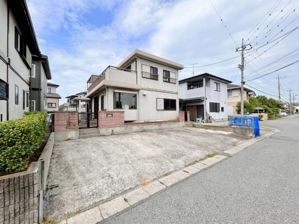 宇都宮市御幸ケ原町 中古戸建 前面道路含む現地写真