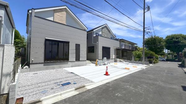 横浜市栄区犬山町4期 前面道路含む現地写真